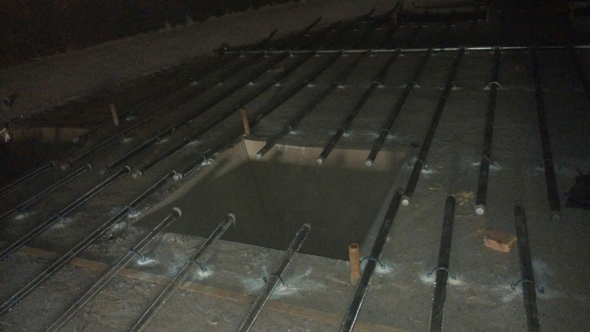 乌拉特中流化棒